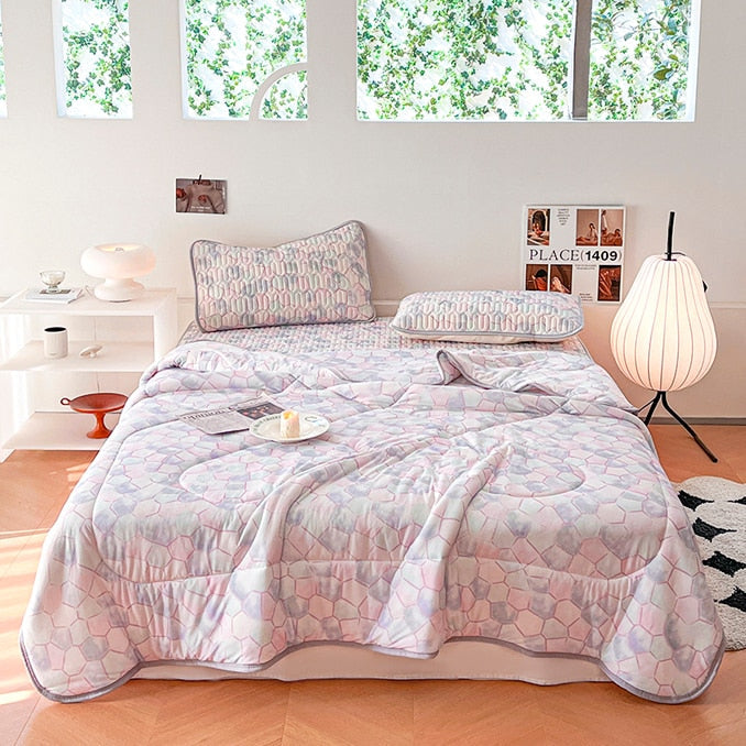 3 Piece Reversible Quilt Sets