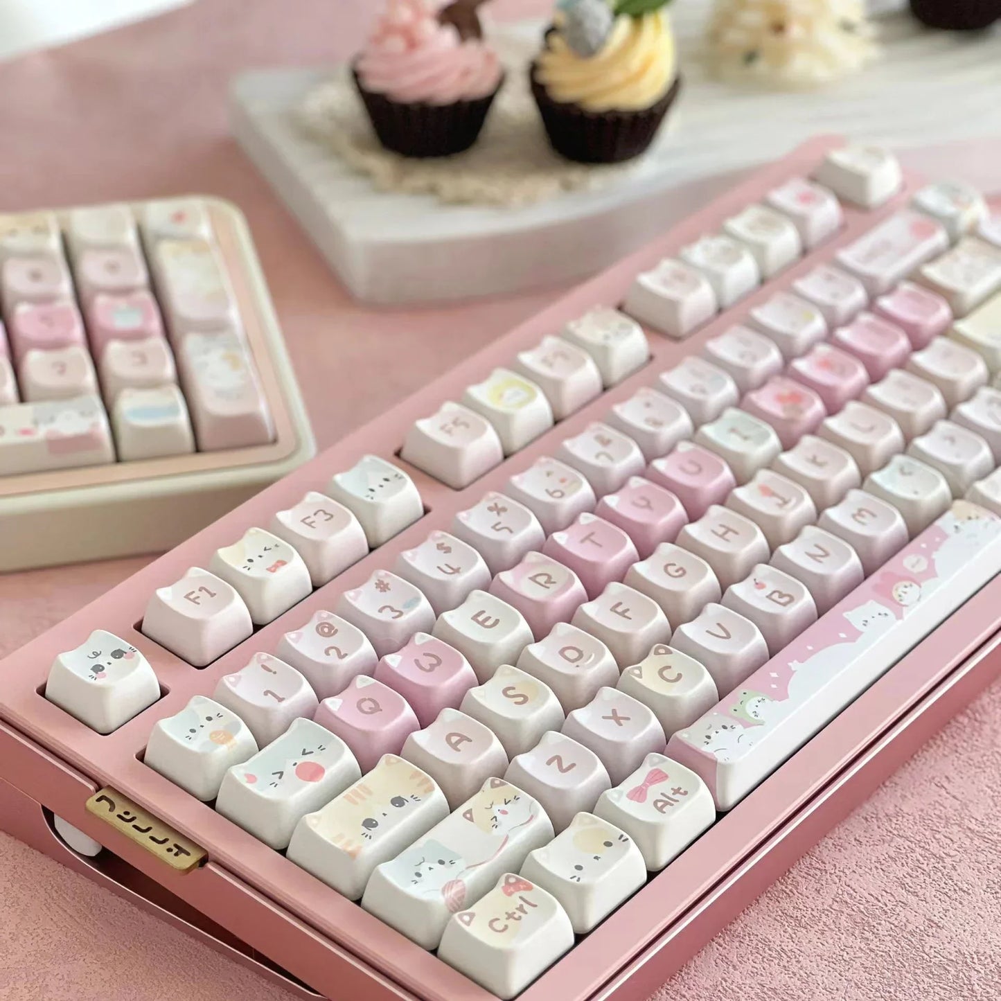 Kawaii Cat Keyboard Keycaps Set